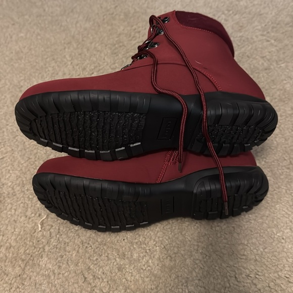 Red Boots - Picture 2 of 5